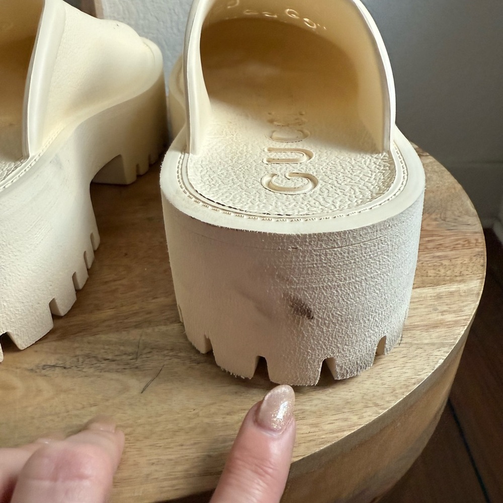 Gucci Rubber Monogram GG Go Through Platform Slide Clogs in Mystic White sz: 11 - Picture 8 of 14